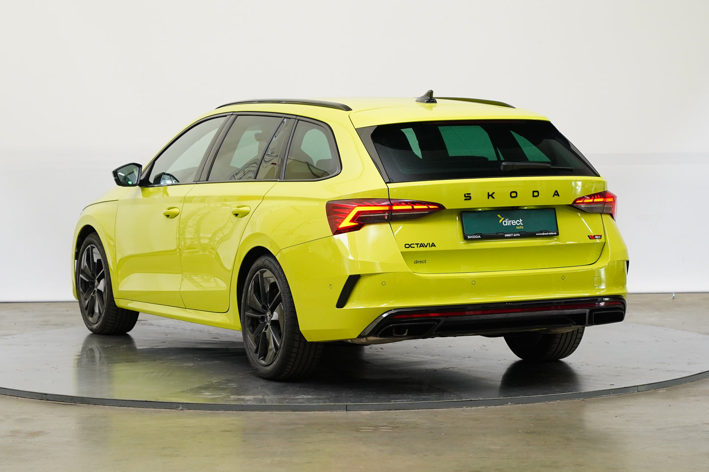 Škoda Octavia 2.0 TSI 195 kW DSG RS