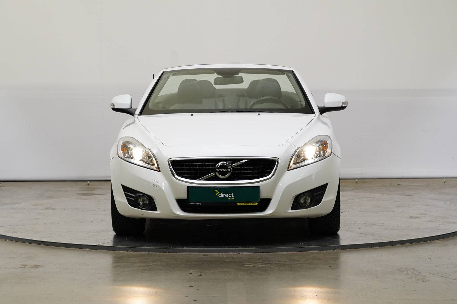 Volvo C70 2.0 D3 110 kW Momentum – foto 4