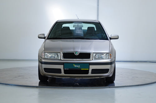 Škoda Octavia 1.6 MPI 75 kW Tour – foto 4