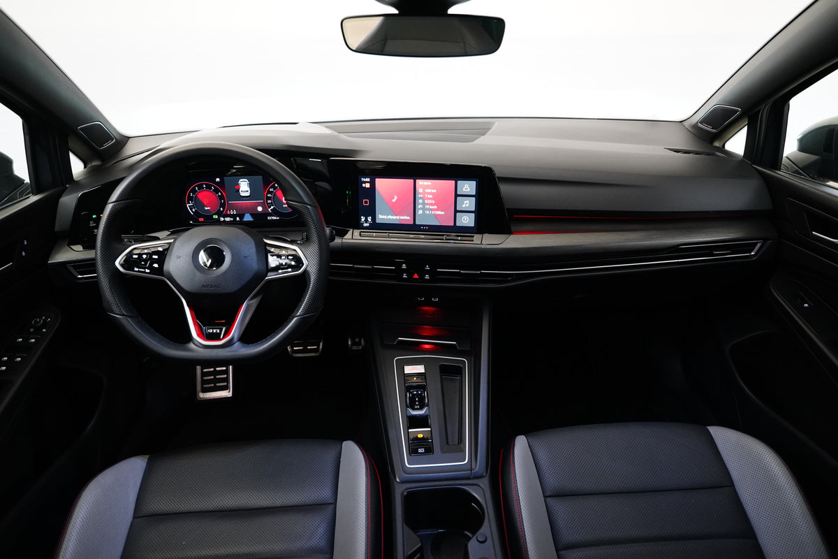 Volkswagen Golf 2.0 TSI 180 kW DSG GTI – foto 5
