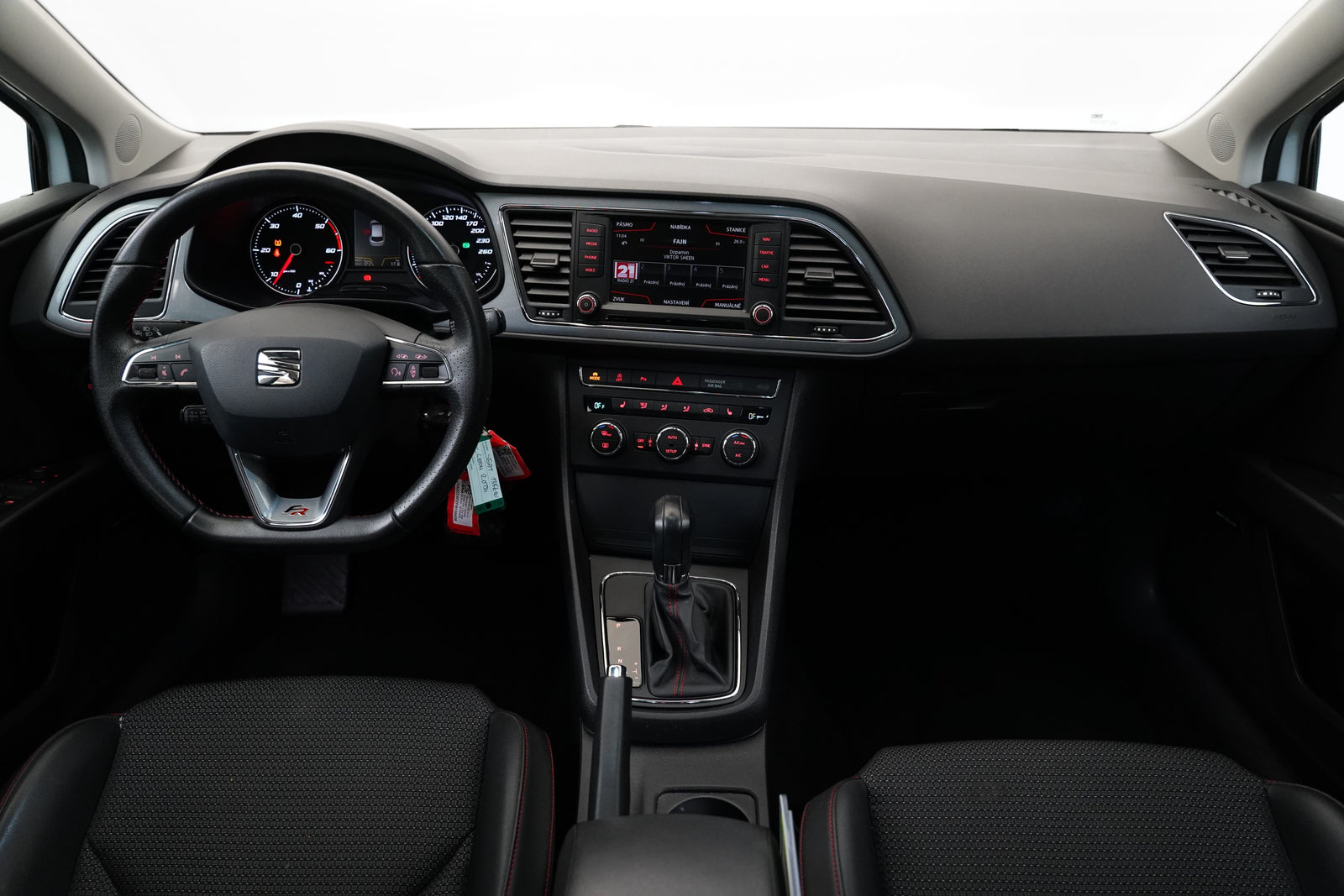 Seat Leon 2.0 TDI 135 kW DSG FR – foto 5