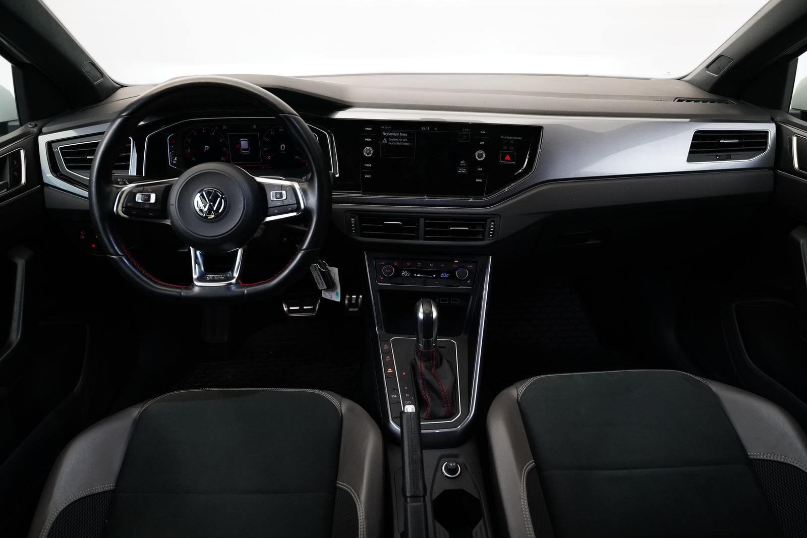 Volkswagen Polo 2.0 TSI 147 kW GTI – foto 5