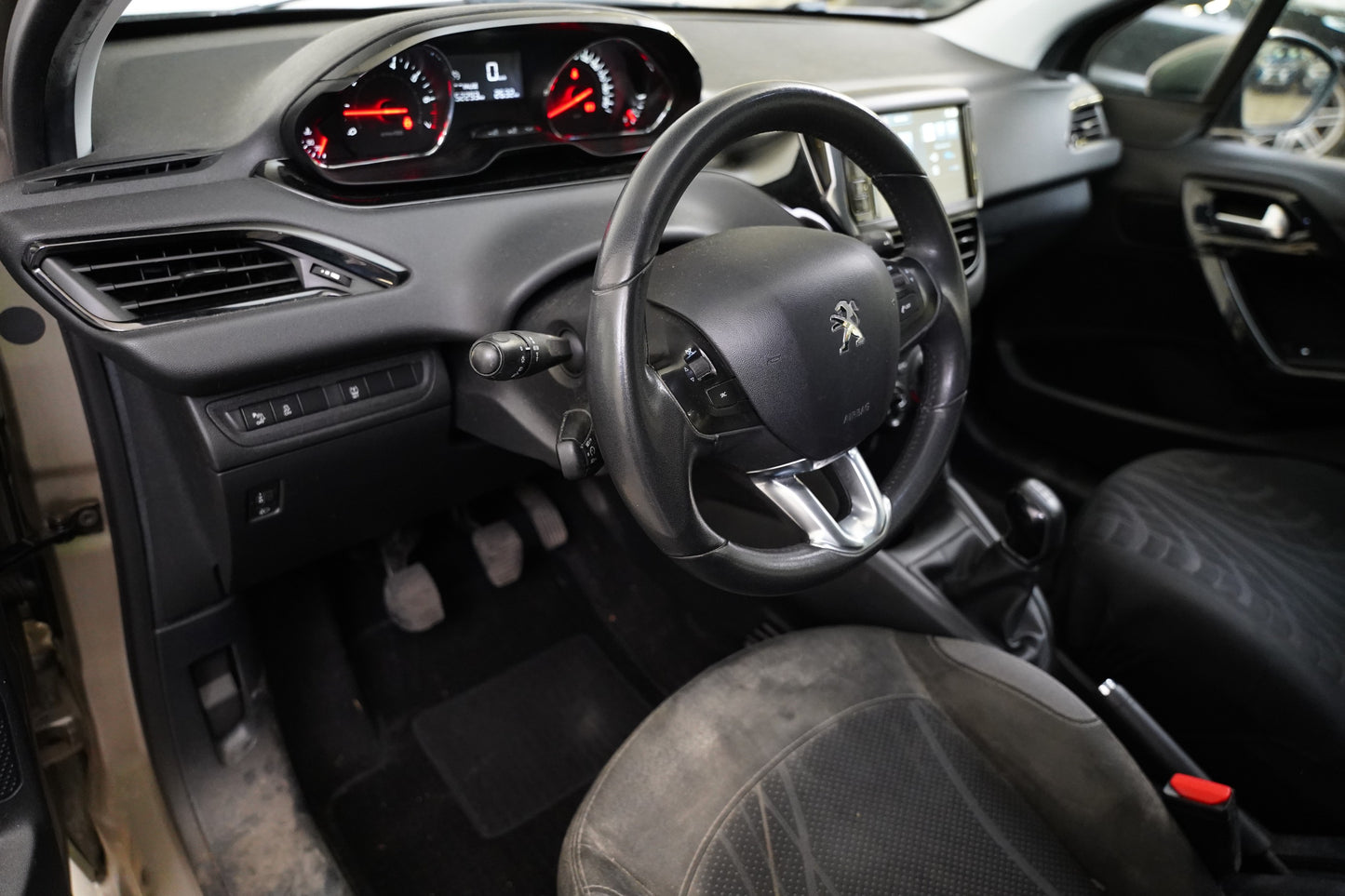 Peugeot 208 1.2i 60 kW