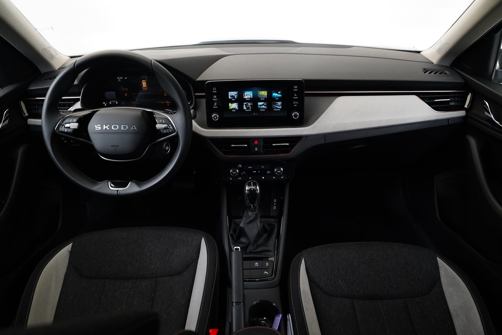 Škoda Kamiq 1.0 TSI 85kW DSG Top Selection – foto 5
