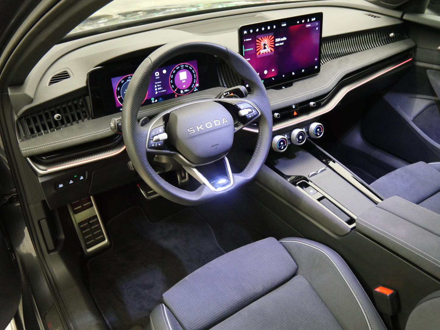 Škoda Superb 2.0 TDI 142 kW 4x4 SportLine