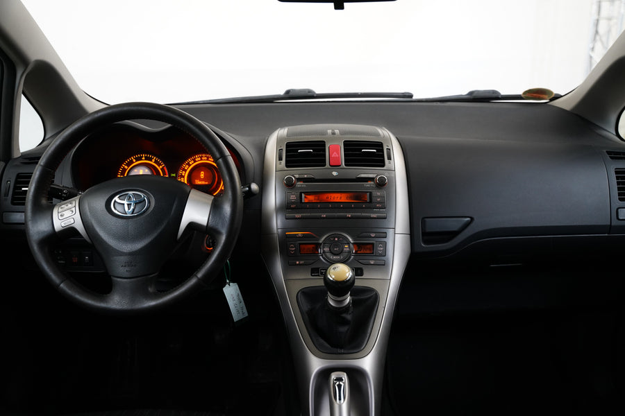 Toyota Auris 1.33 VVT- i 74 kW Life – foto 5