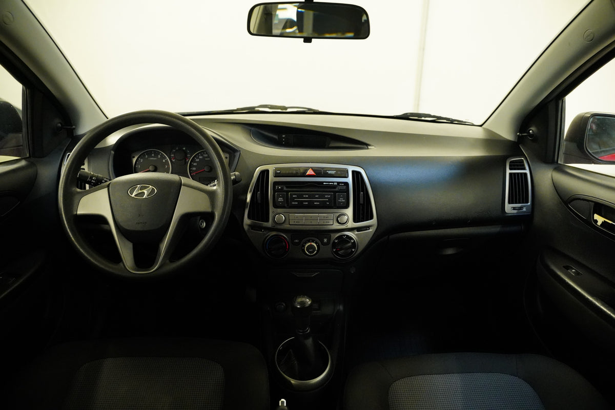 Hyundai i20 1.3 63 kW – foto 5
