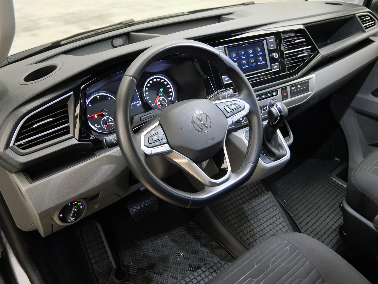 Volkswagen Caravelle 2.0 TDI 110 kW DSG Long