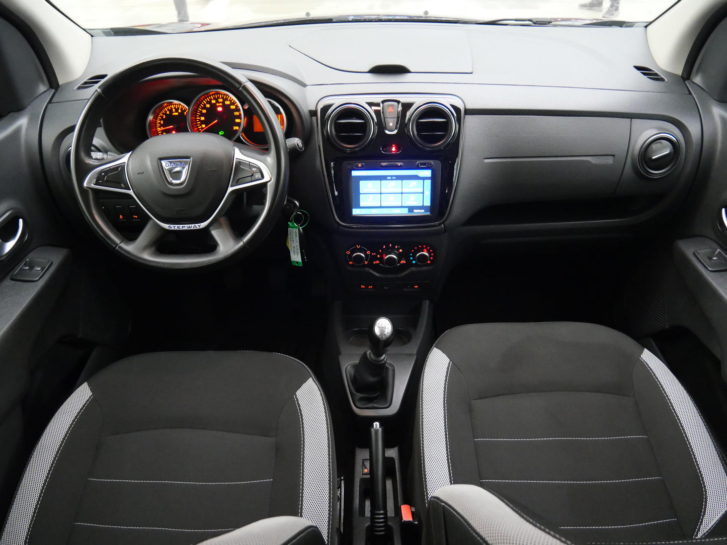 Dacia Lodgy 1.5 dCi 80 kW Stepway