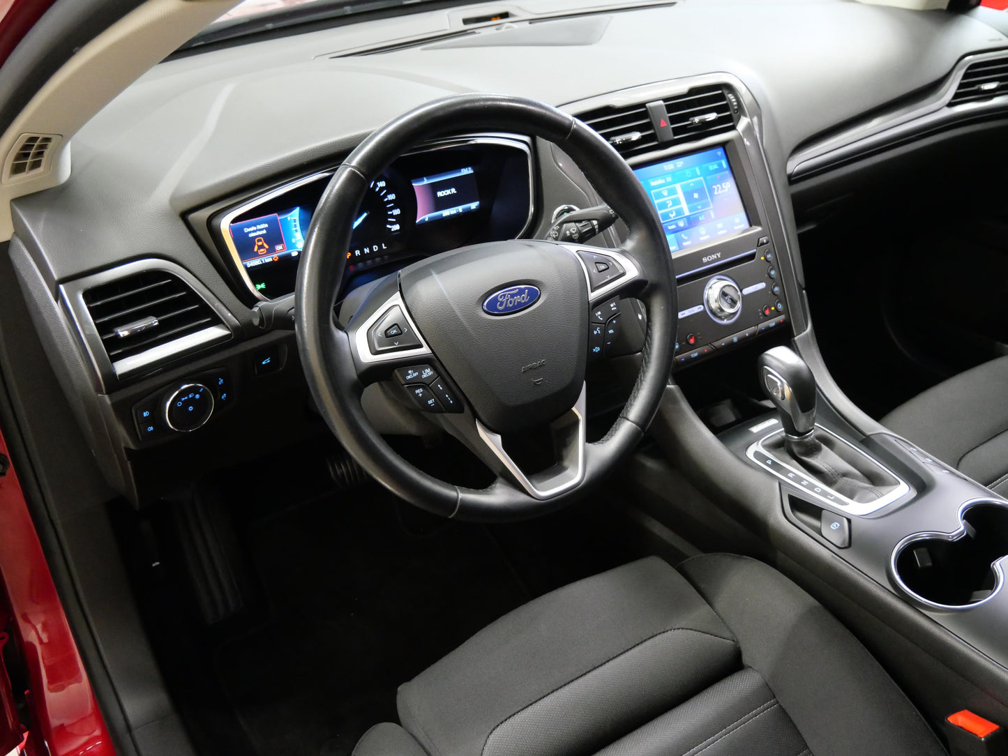 Ford Mondeo 2.0 Hybrid 138 kW Titanium