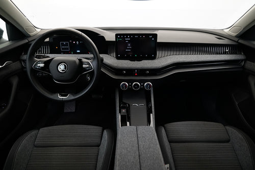 Škoda Superb 2.0 TDI 110kW Selection – foto 5
