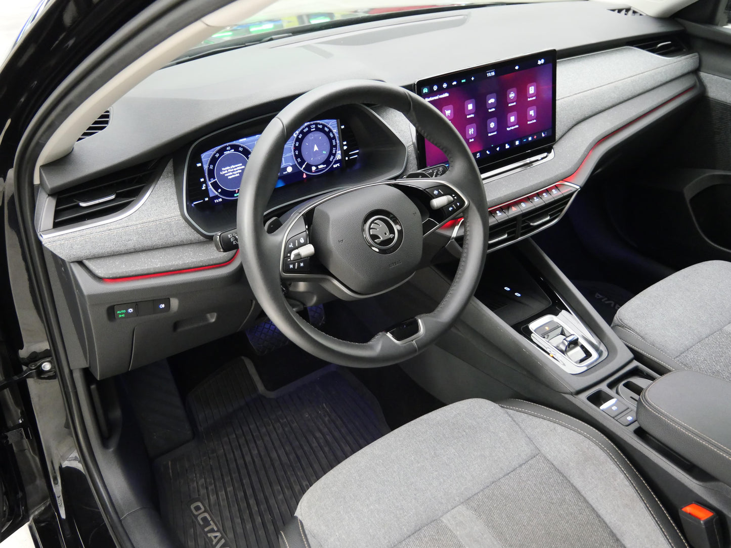 Škoda Octavia 1.5 TSI M-HEV 110 kW Selection