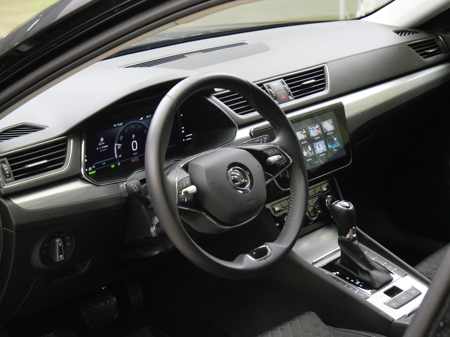 Škoda Superb 1.4 TSI 115 kW iV Ambition