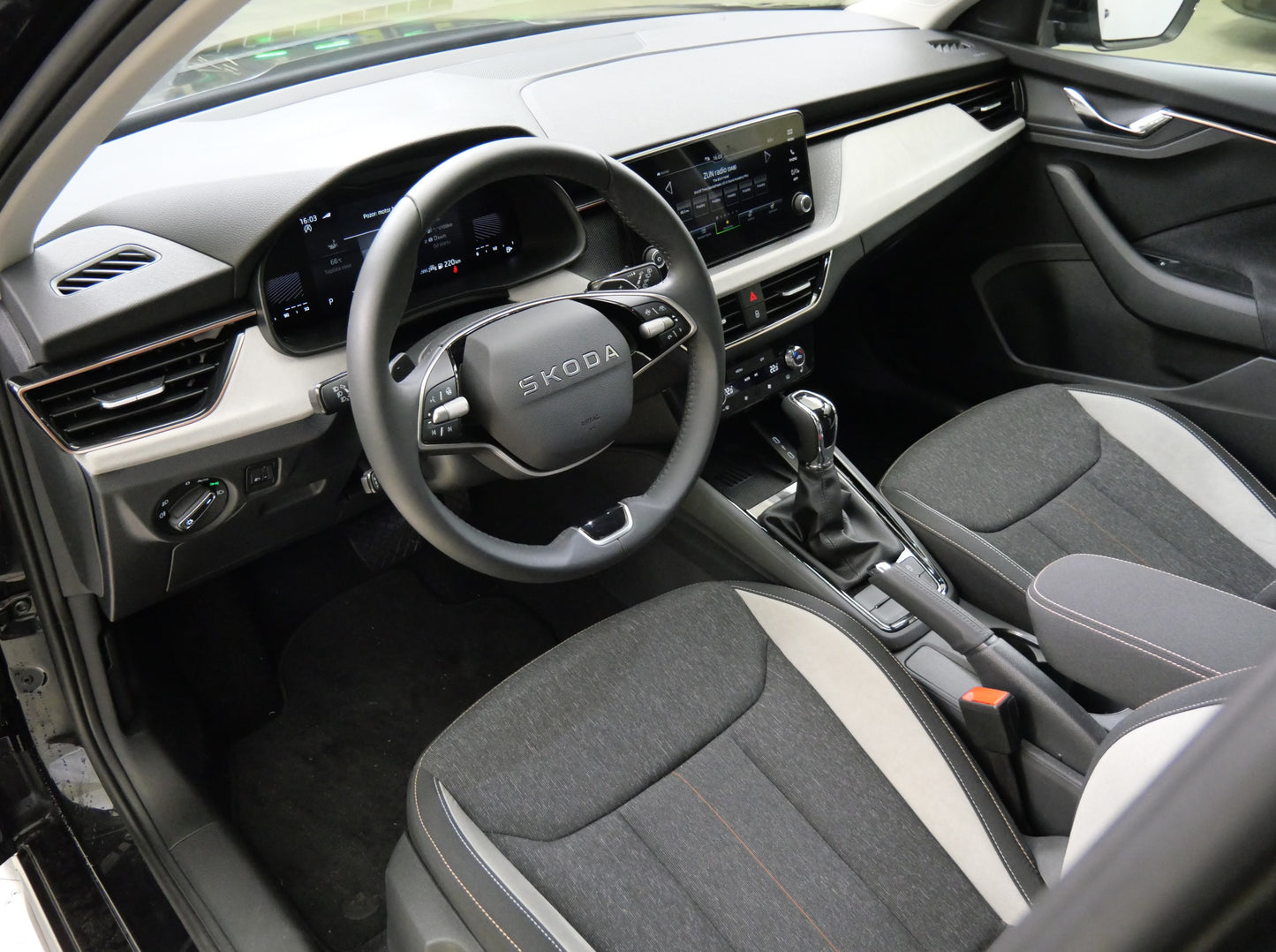 Škoda Kamiq 1.5 TSI 110 kW Top Selection