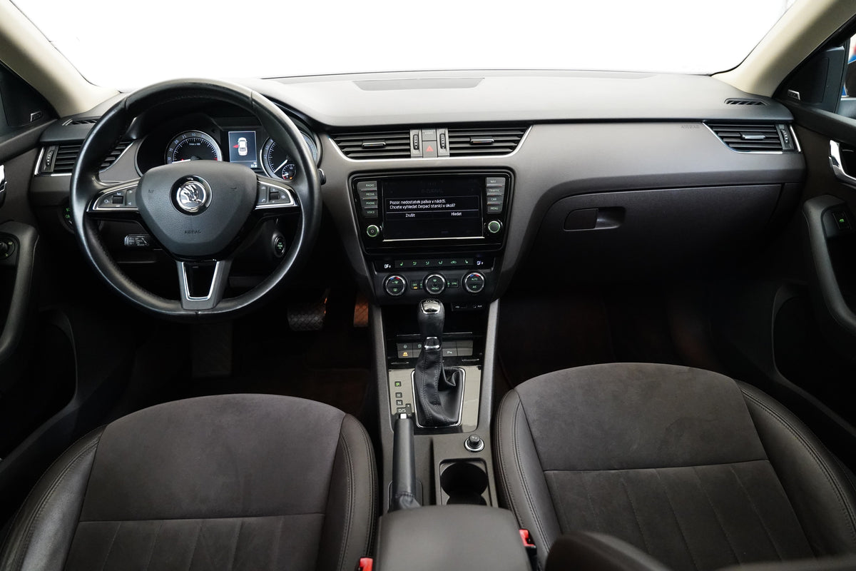 Škoda Octavia 2.0 TDI 110 kW DSG L&K – foto 5