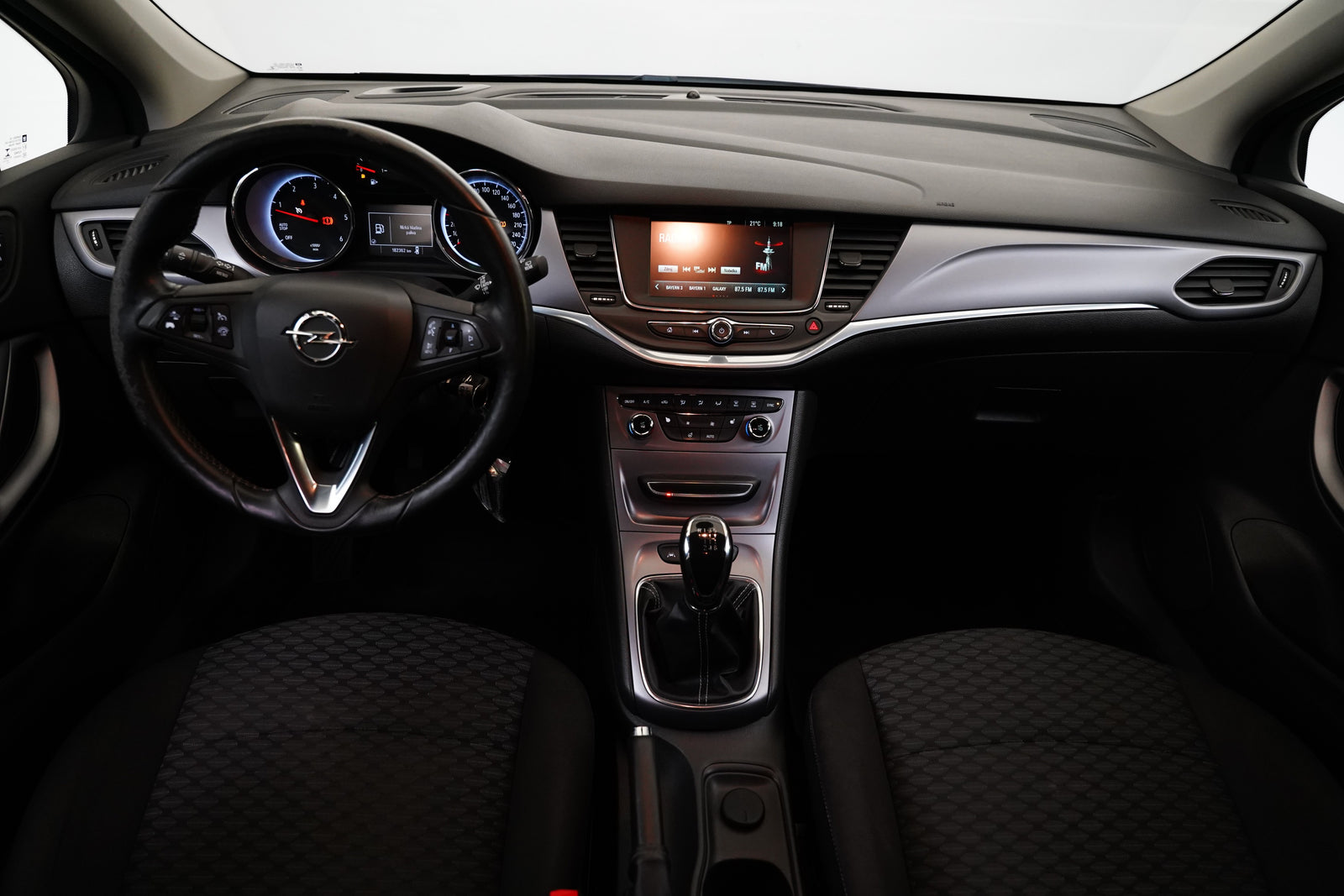 Opel Astra 1.6 CDTI 81 kW DPF Edition – foto 5