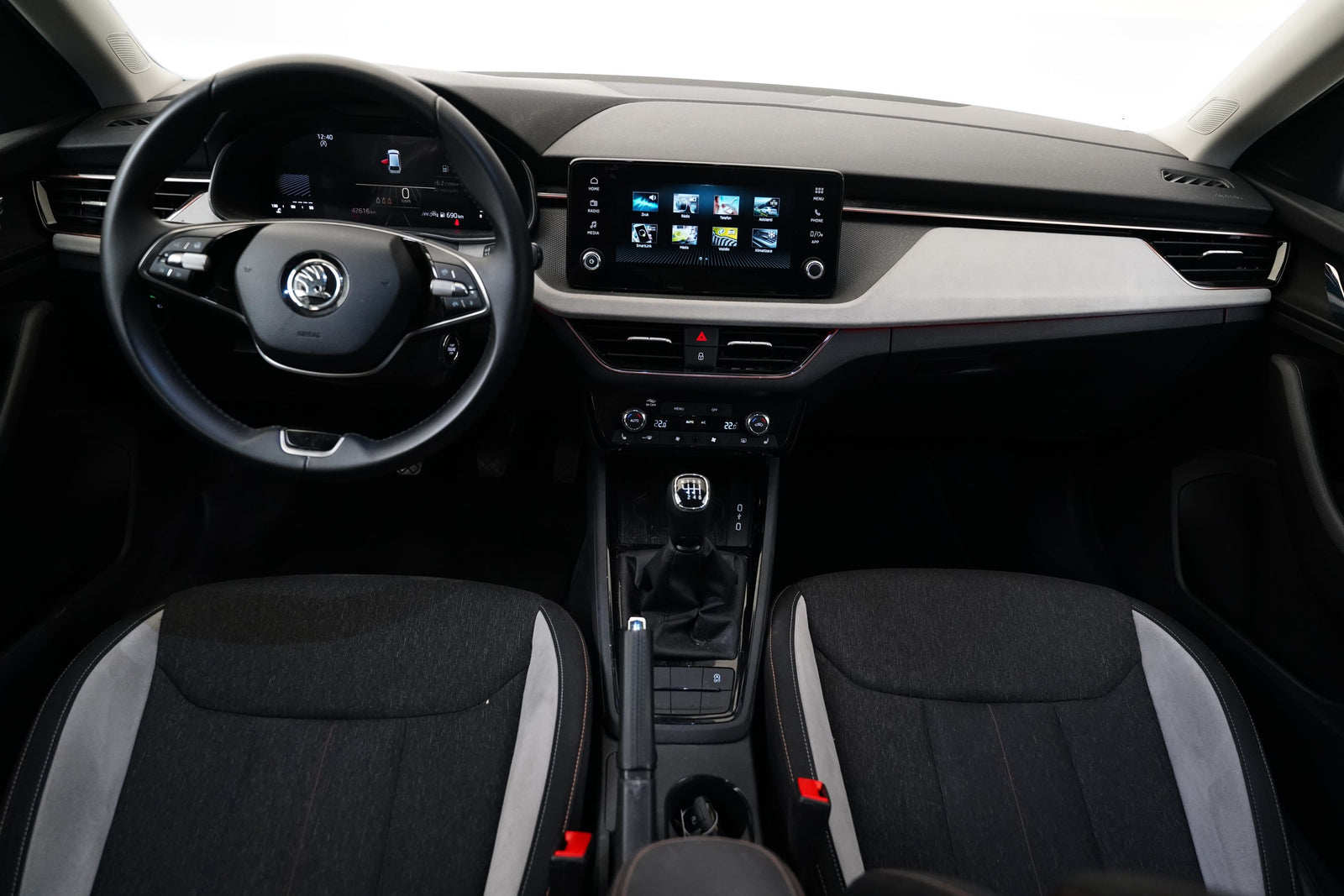 Škoda Scala 1.0 TSI 85 kW – foto 5