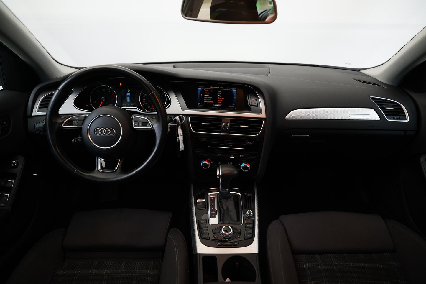 Audi A4 2.0 TFSI 165 kW Quattro S line
