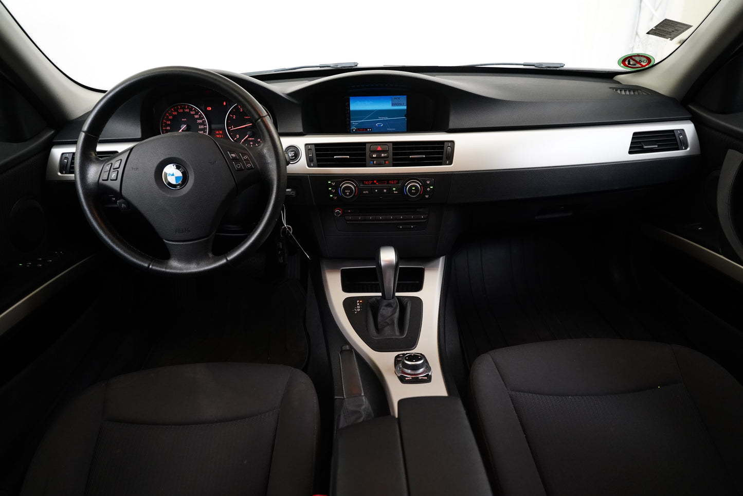 BMW Řada 3 i 125 kW Steptronic