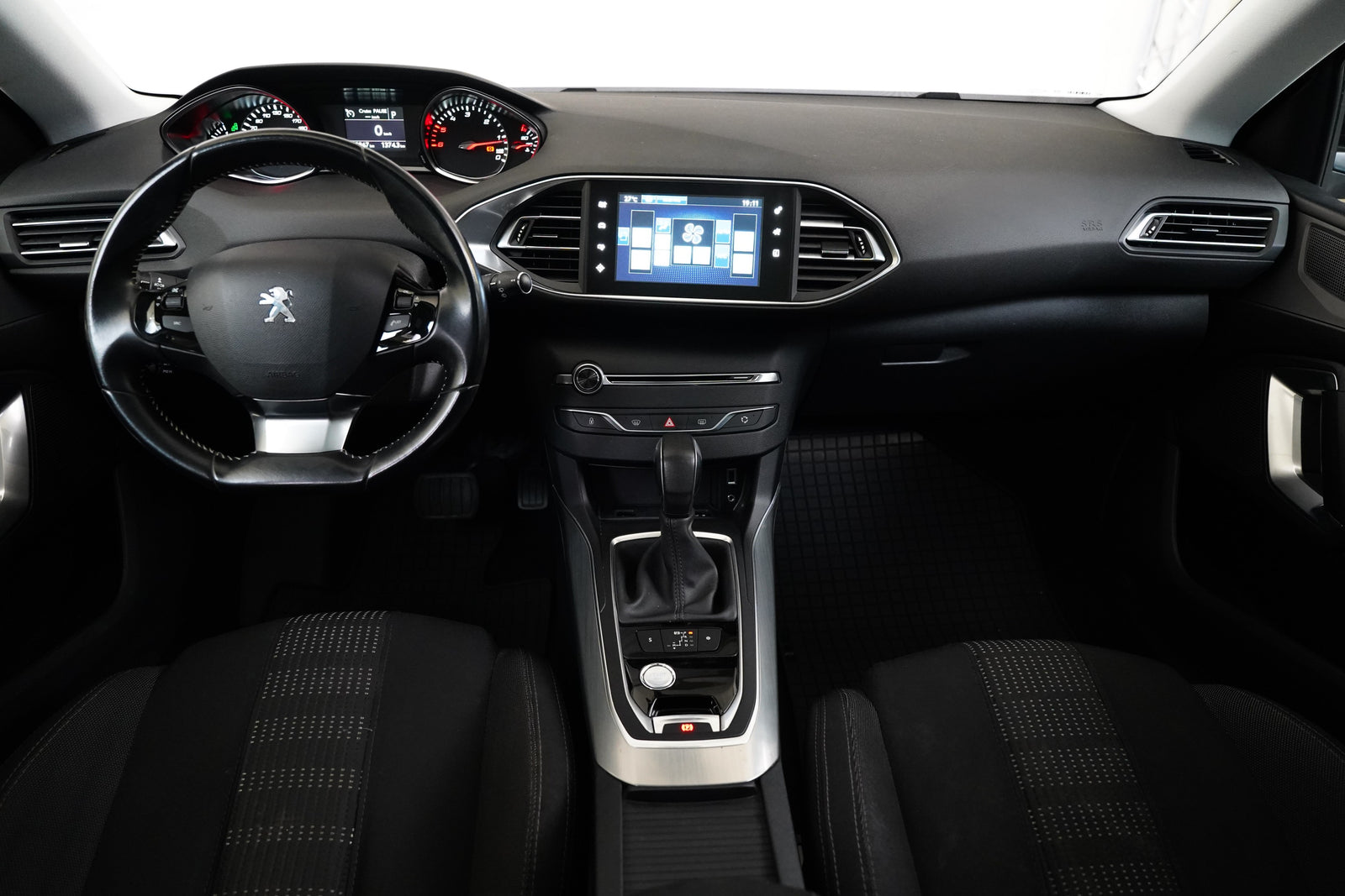 Peugeot 308 2.0 Blue-HDi 110 kW Allure – foto 5