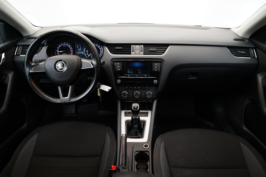 Škoda Octavia 1.6 TDI 85 kW Ambition – foto 5