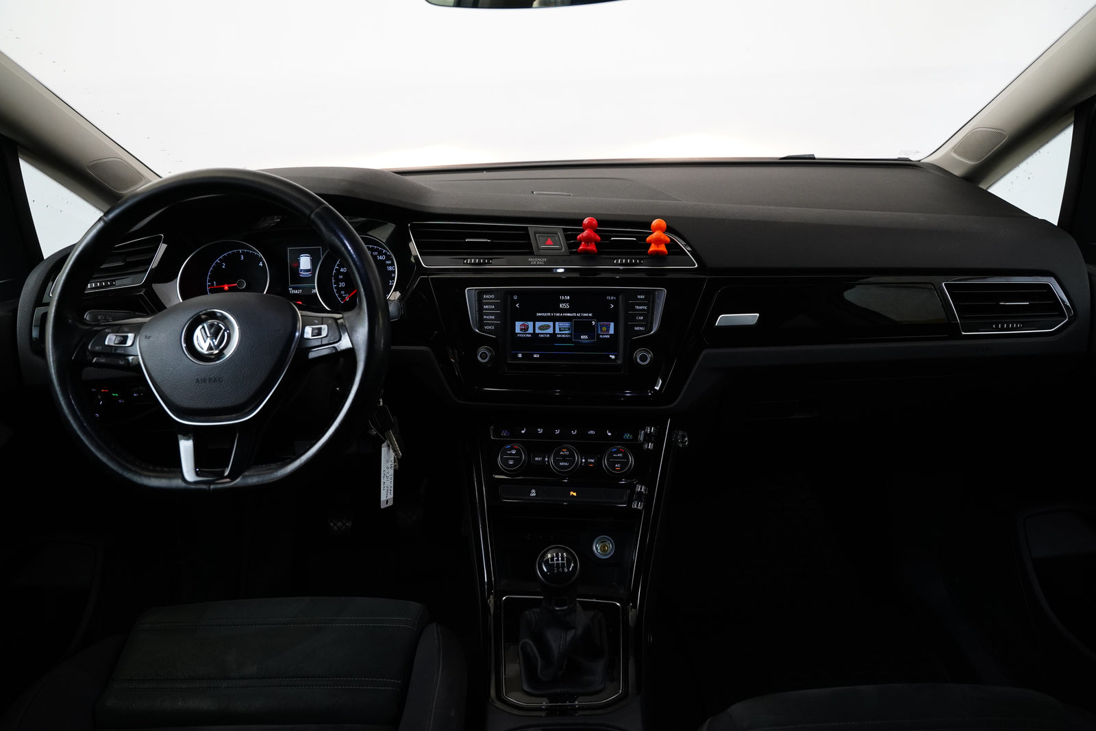 Volkswagen Touran 2.0 TDI 110 kW – foto 5