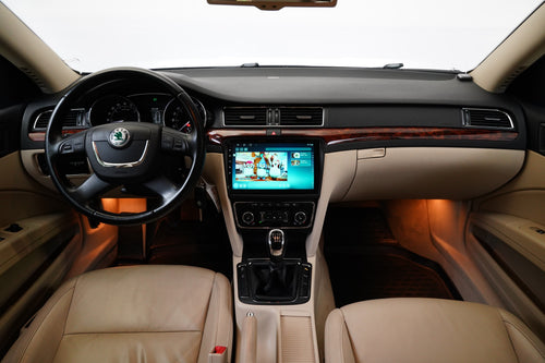 Škoda Superb 2.0 TDI 103 kW Elegance – foto 5