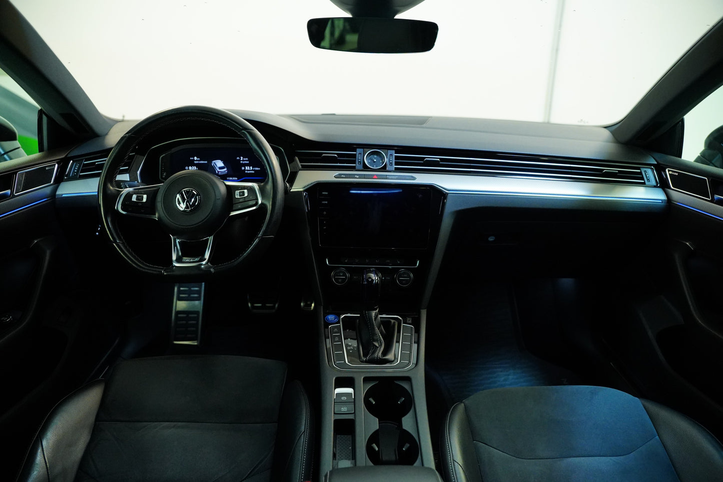 Volkswagen Arteon 2.0TDI 140KW R-LINE