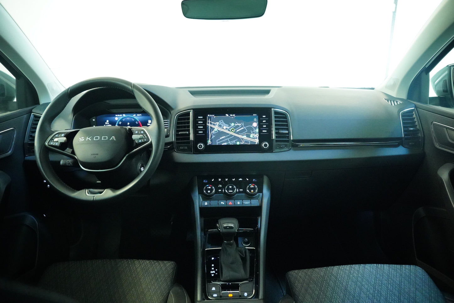 Škoda Karoq 1.5 TSI 110 kW Top Selection