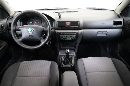 Škoda Octavia 1.9 TDI 66 kW – foto 5