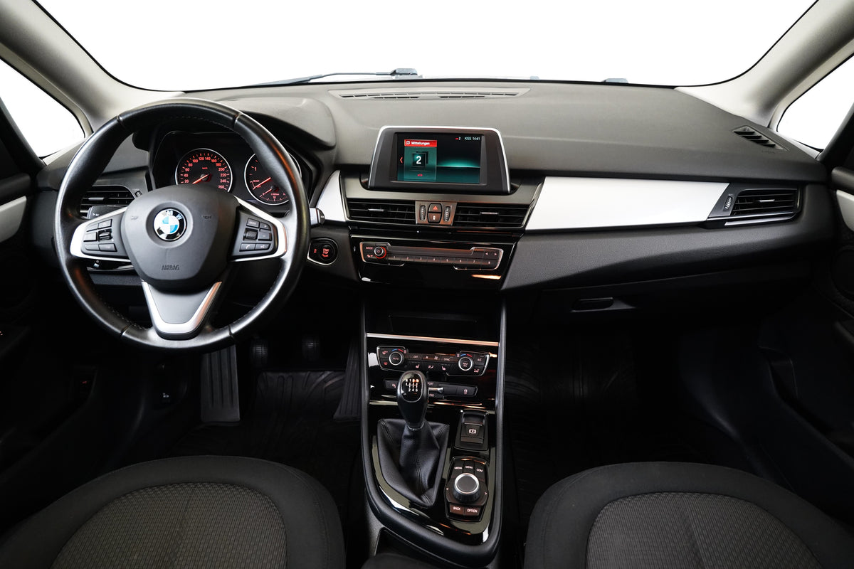 BMW Řada 2 216d 85 kW Advantage
