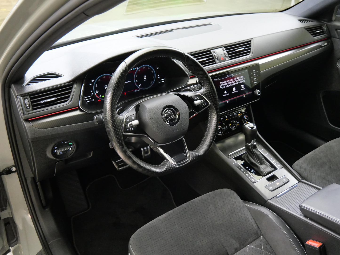 Škoda Superb 2.0 TSI 140 kW SportLine