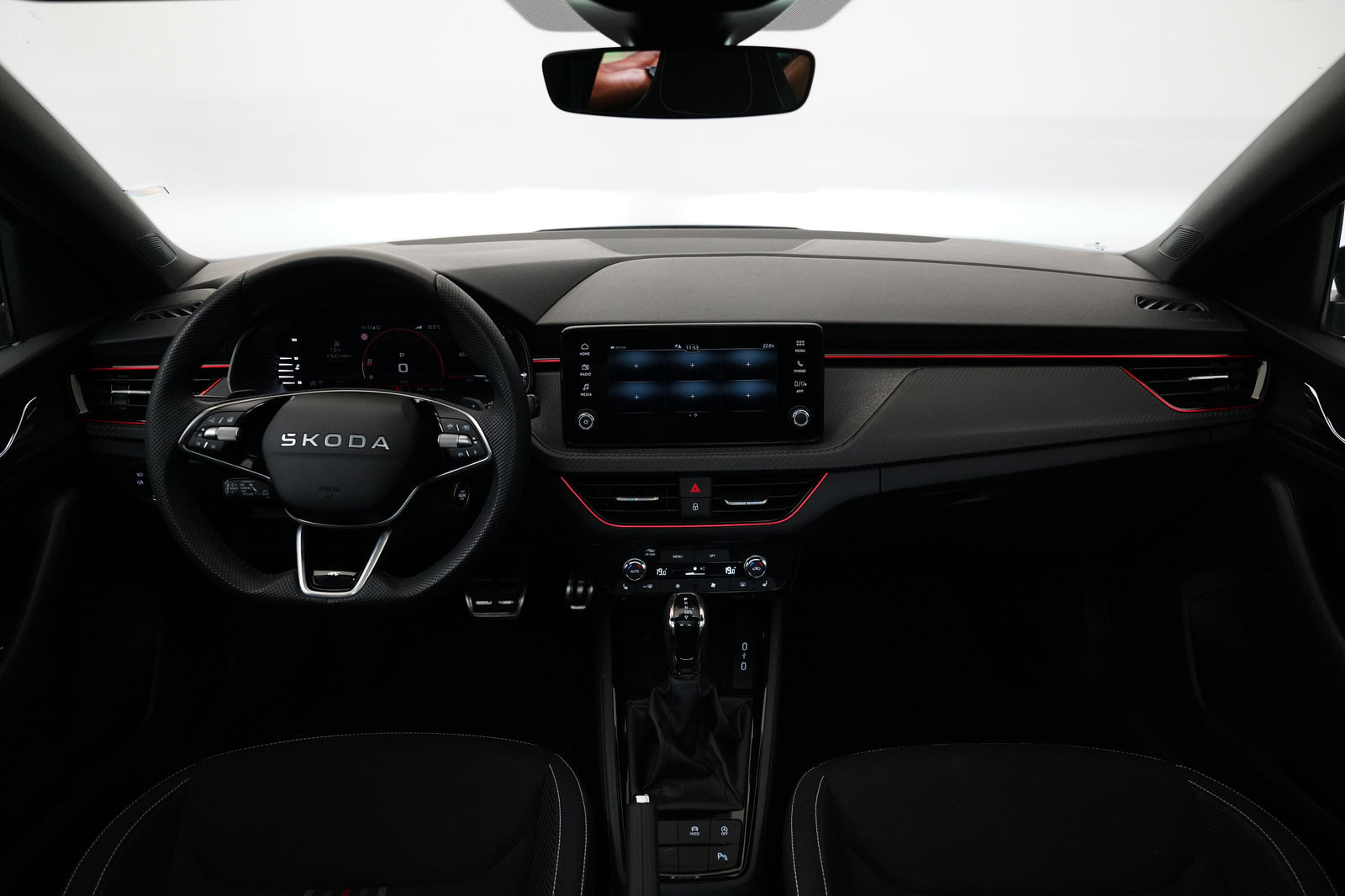 Škoda Scala 1.5 TSI 110 kW DSG MonteCarlo – foto 5