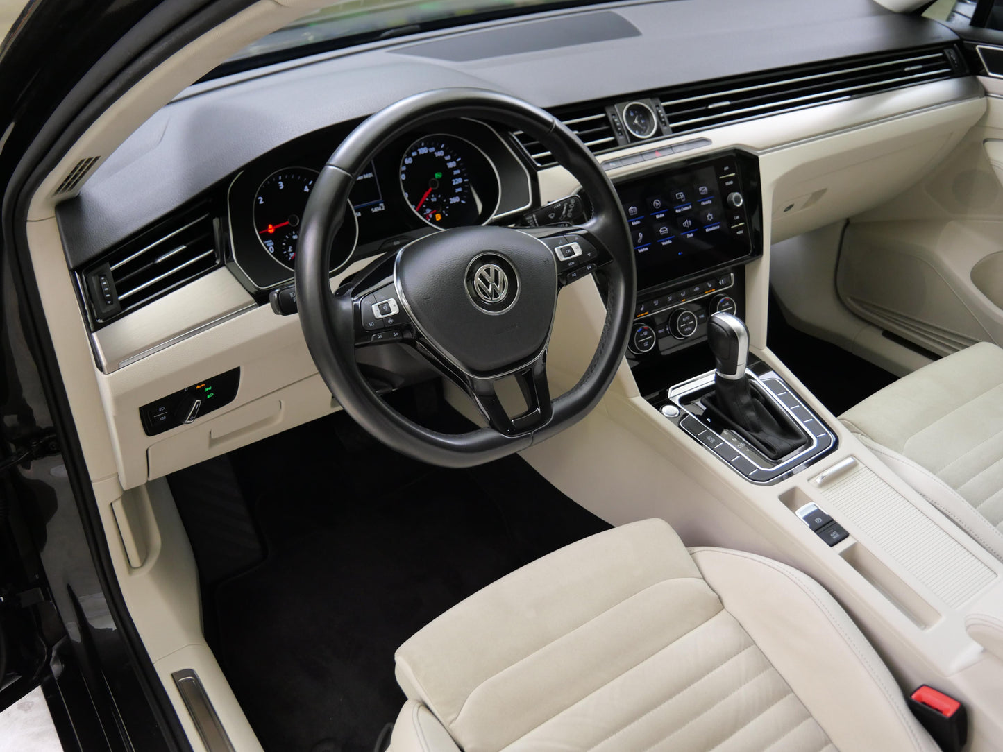 Volkswagen Passat 2.0 TDI 140 kW DSG Highline
