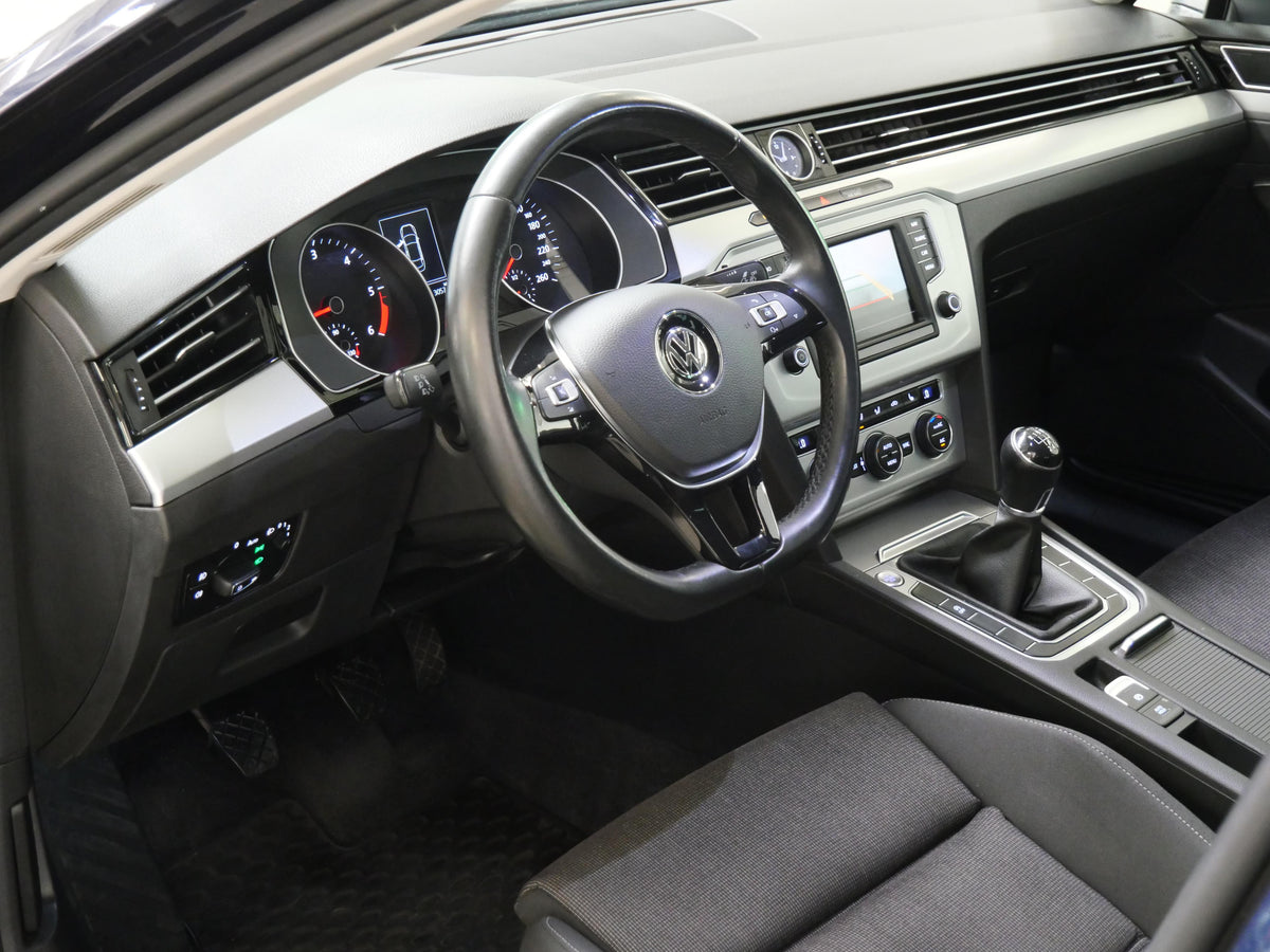 Volkswagen Passat 1.6 TDI 88 kW Comfortline – foto 5