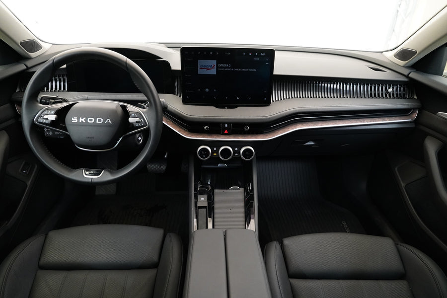 Škoda Superb 2.0 TDI 142 kW DSG 4x4 L&K – foto 5
