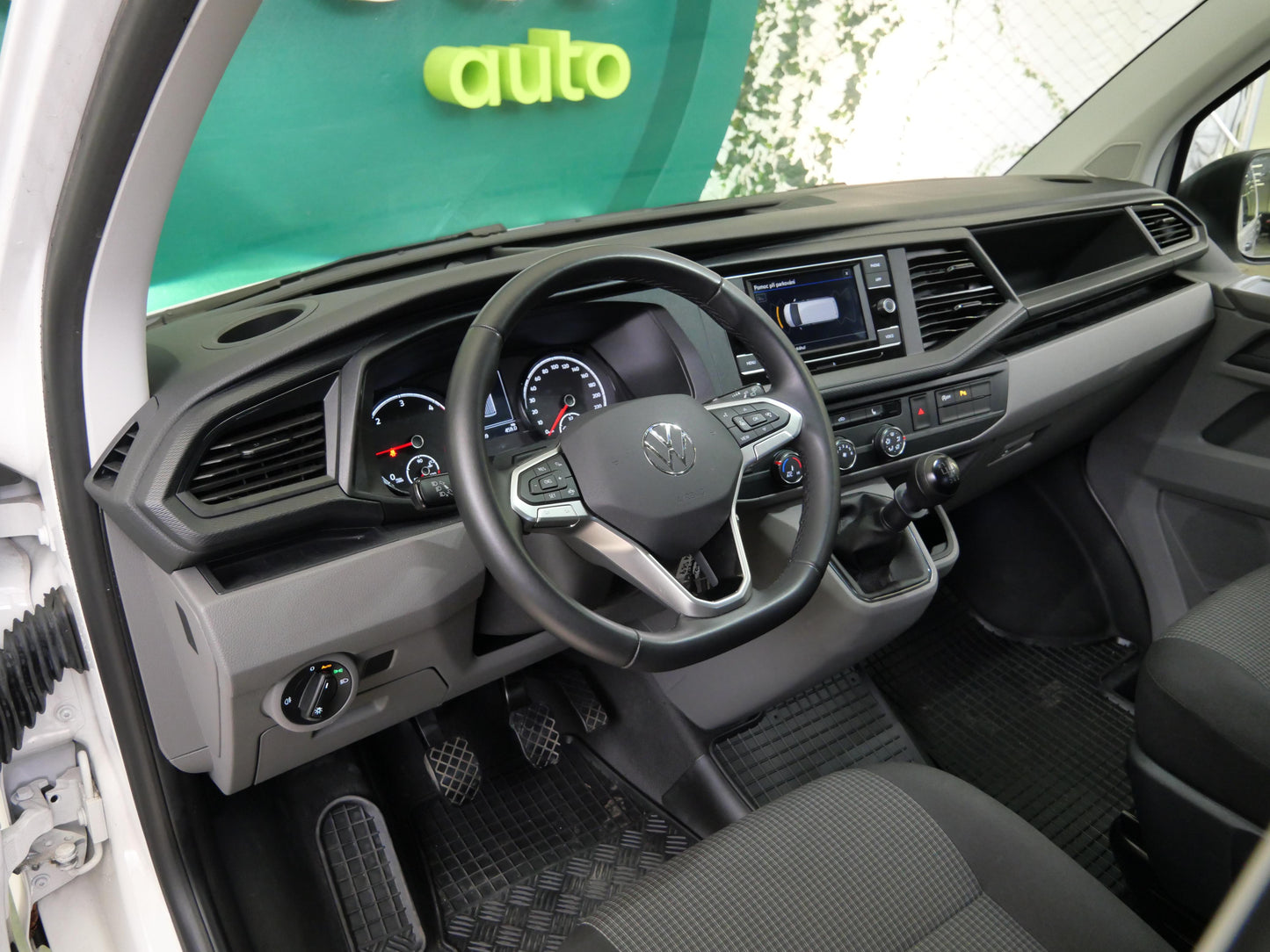 Volkswagen Transporter 2.0 TDI 110 kW Long