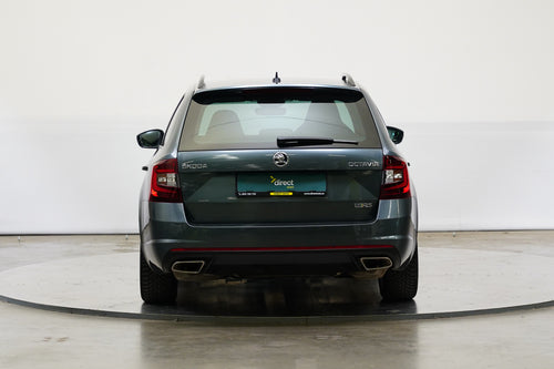 Škoda Octavia 2.0 TSI 169 kW RS – foto 6