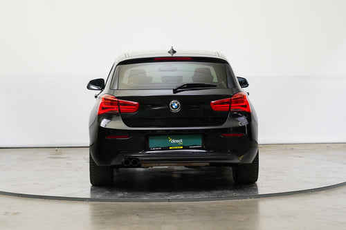 BMW Řada 1 120i 135 kW Sport Line – foto 6