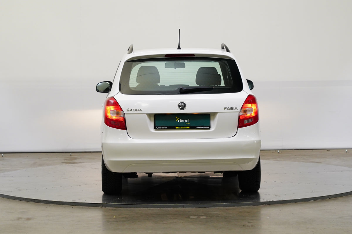 Škoda Fabia 1.4 16V 63 kW Tour Active – foto 6