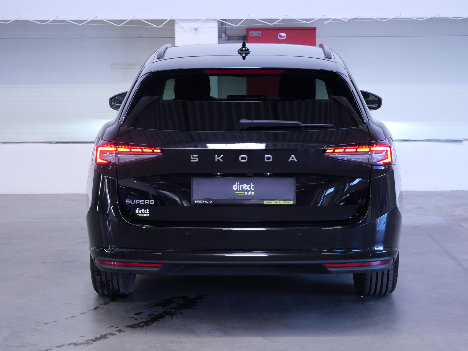 Škoda Superb 2.0 TDI 110 kW DSG Selection – foto 6