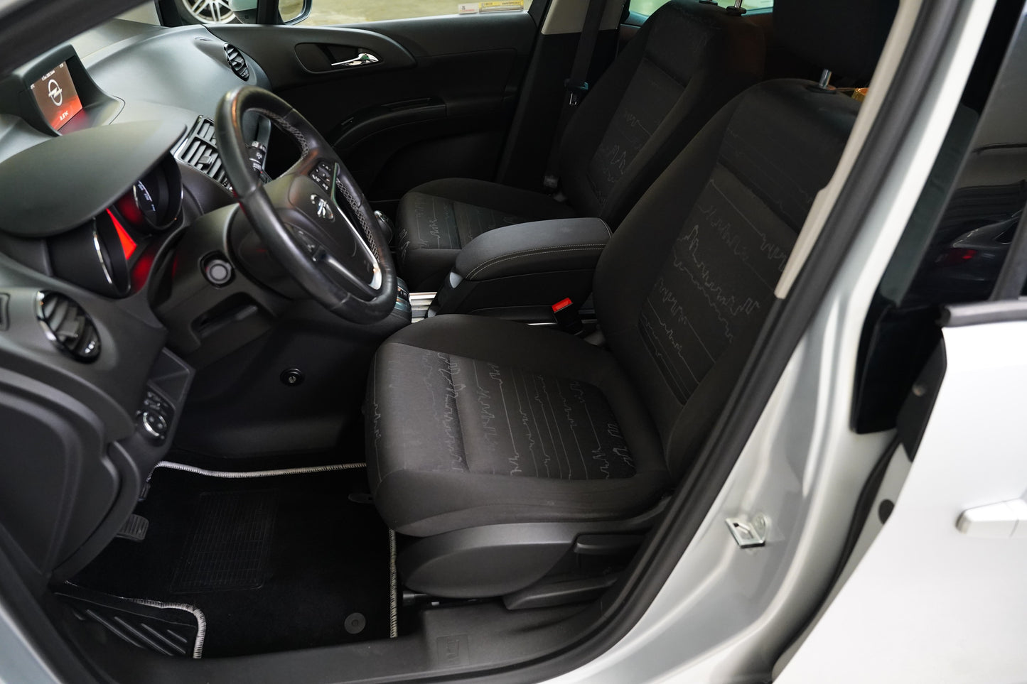 Opel Meriva 1.4 i 88 kW
