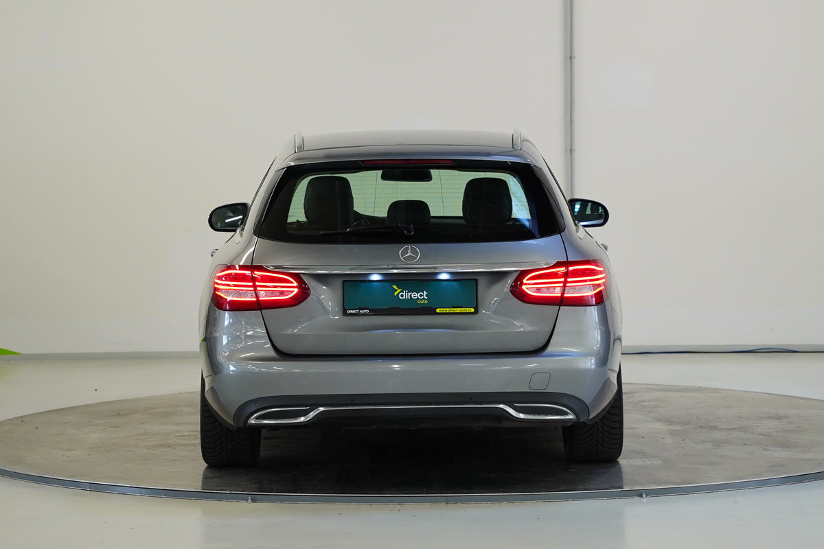 Mercedes-Benz Třídy C 250 CDI 150 kW Avantgarde – foto 6