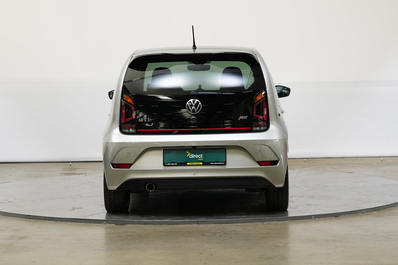 Volkswagen up! 1.0 TSI 85 kW GTI – foto 6