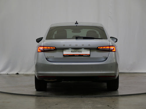 Škoda Superb 2.0 TDI 142 kW DSG 4x4 L&K – foto 6