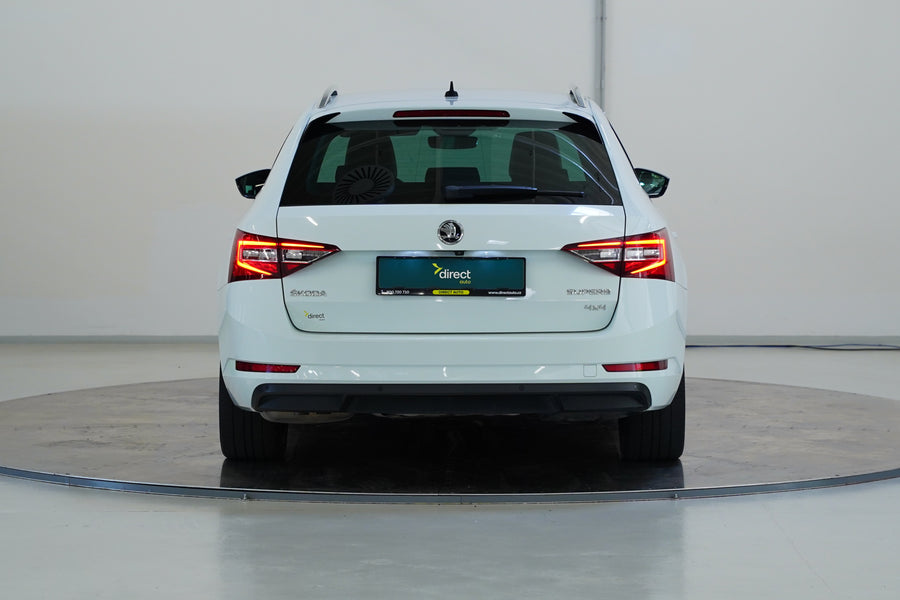 Škoda Superb 2.0TDI 140kW – foto 6