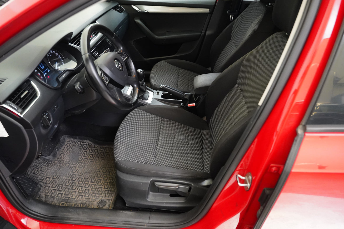 Škoda Octavia 1.6 TDI 77 kW Ambition