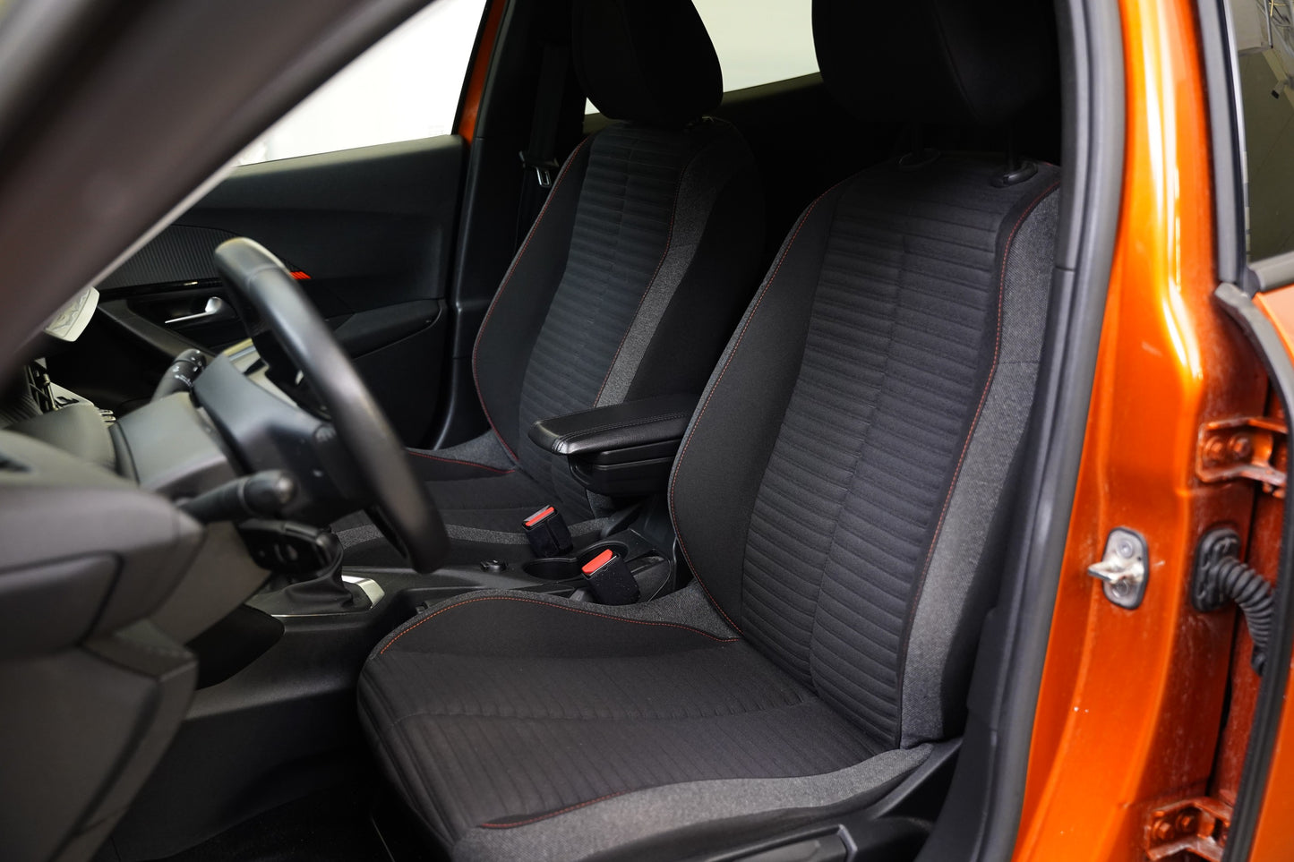 Peugeot 2008 1.2 PureTech 74 kW Active Pack