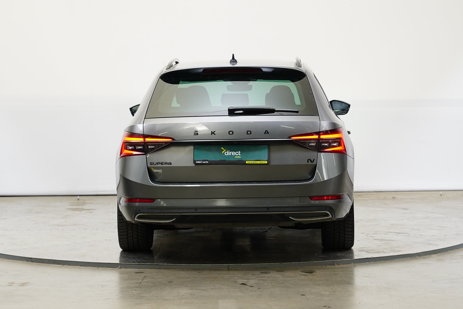 Škoda Superb 1.4 TSI iV 115 kW Sportline – foto 6