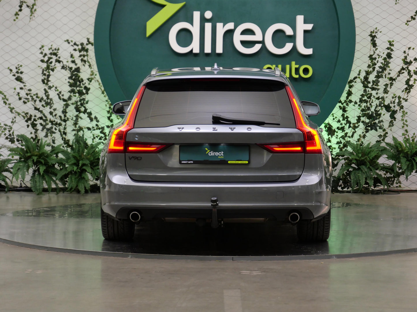 Volvo V90 D4 140 kW Momentum